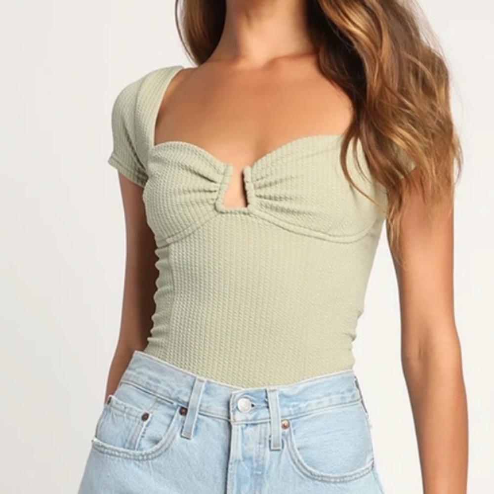 Lulu’s Sage Green Ribbed Body Suit